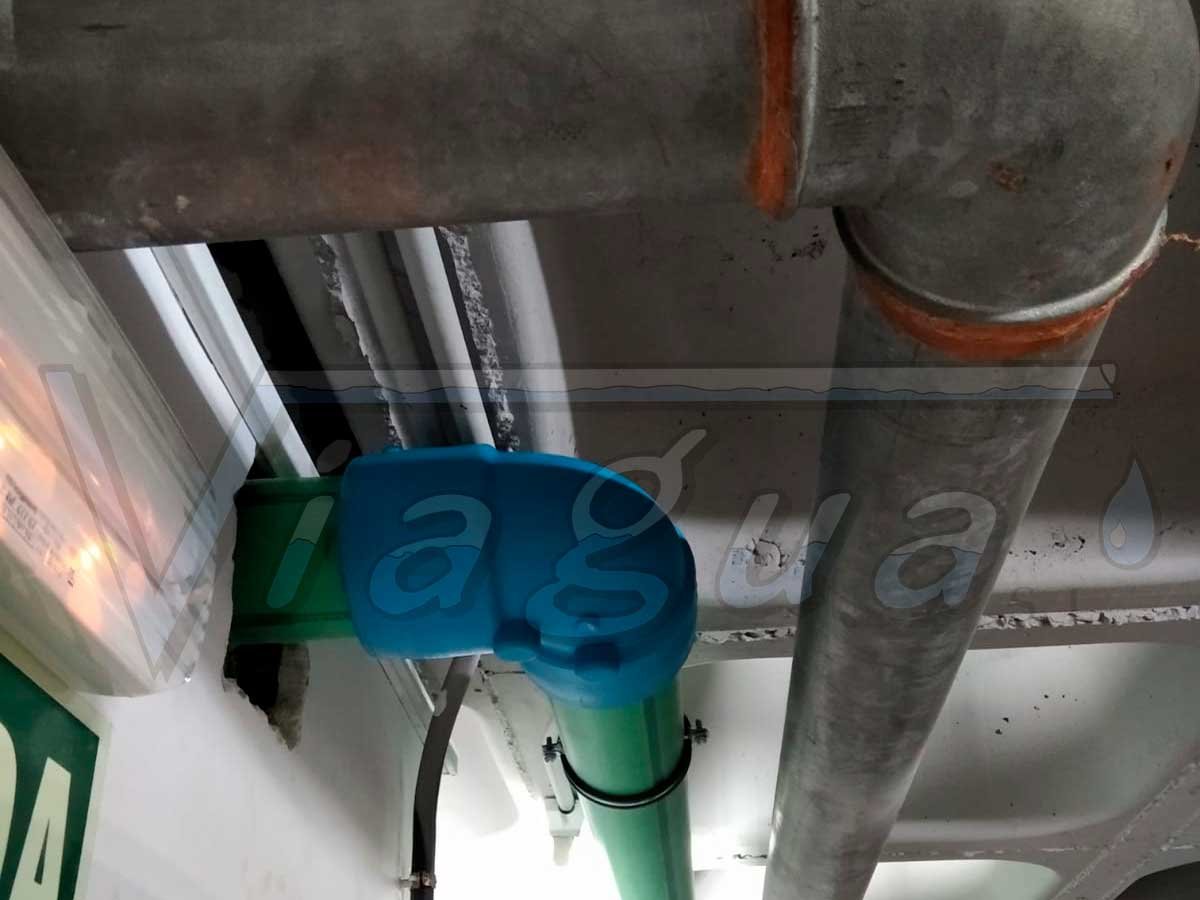 Tubería nueva junto a la instalación existente