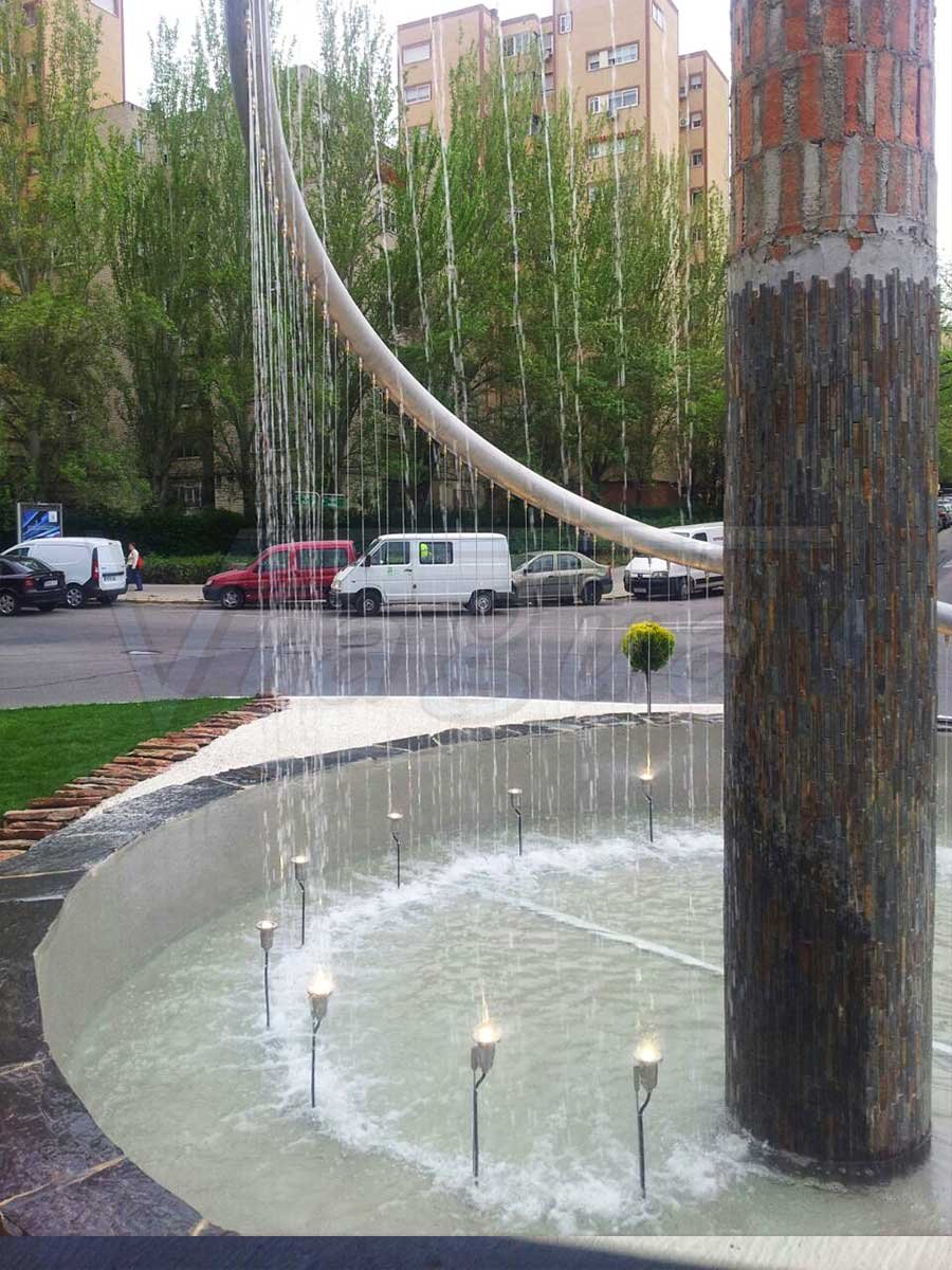 Fuente helicoidal en Coslada