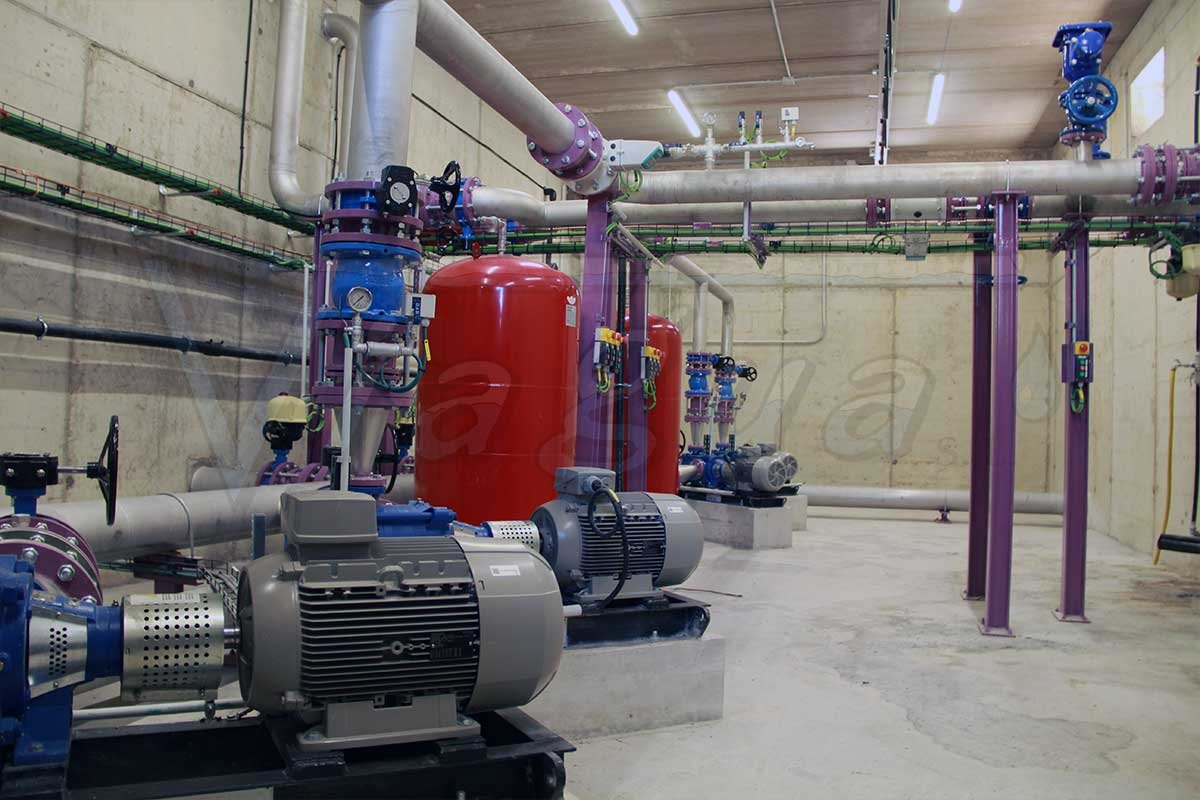 Grupo de presión para depósito de agua