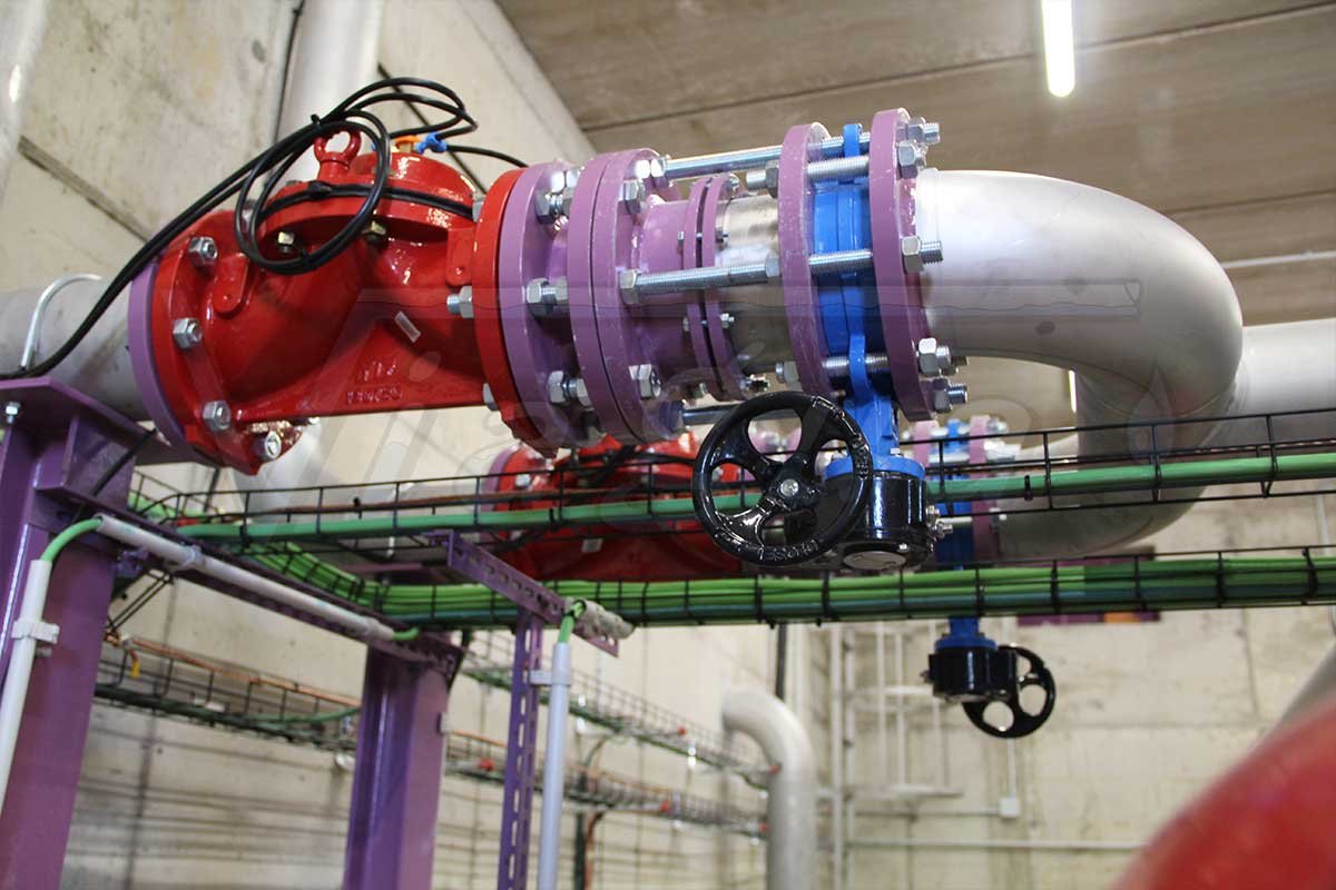 Grupo de presión para depósito de agua